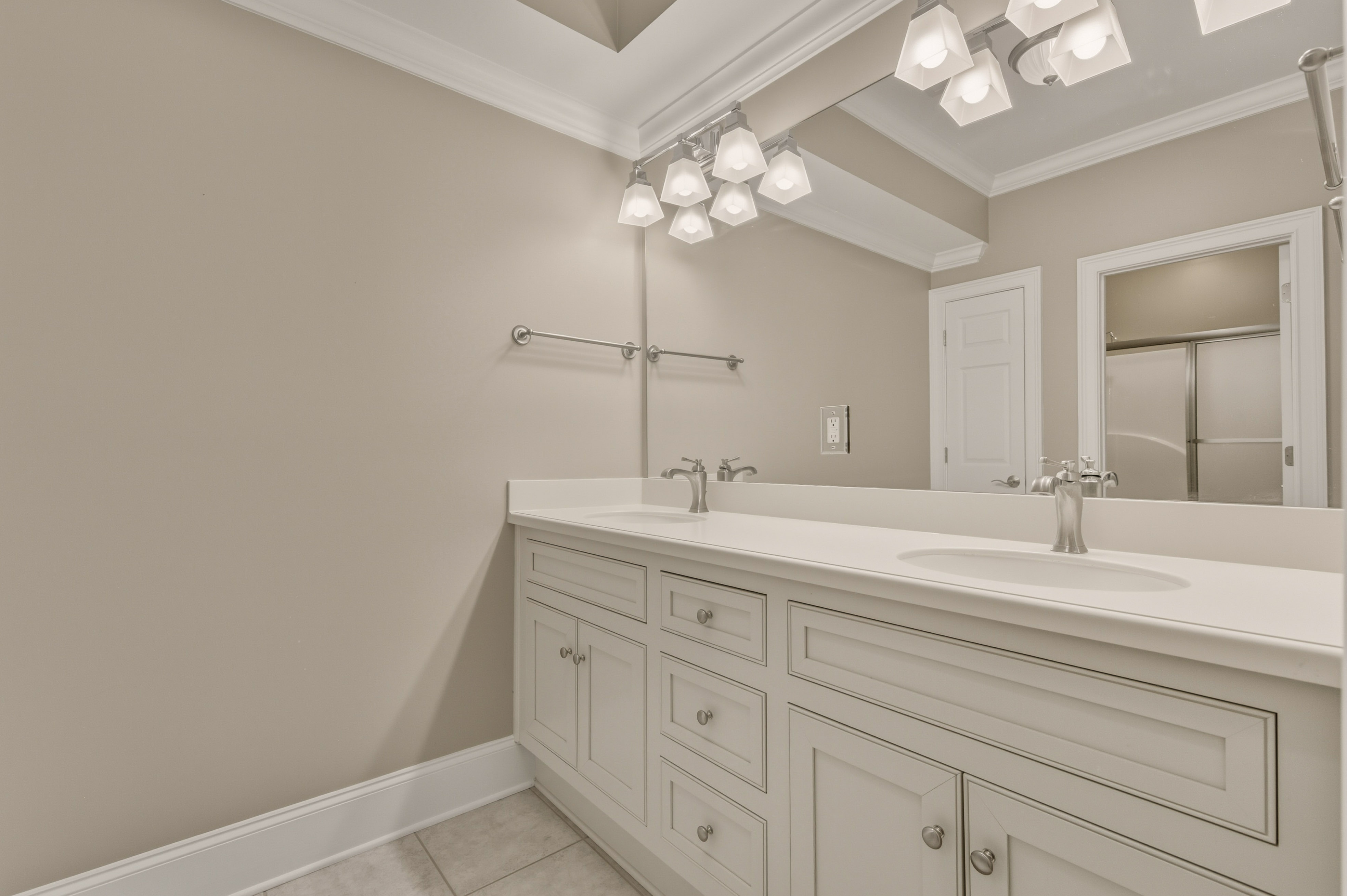 2701 Parrott's Pointe Road image 42